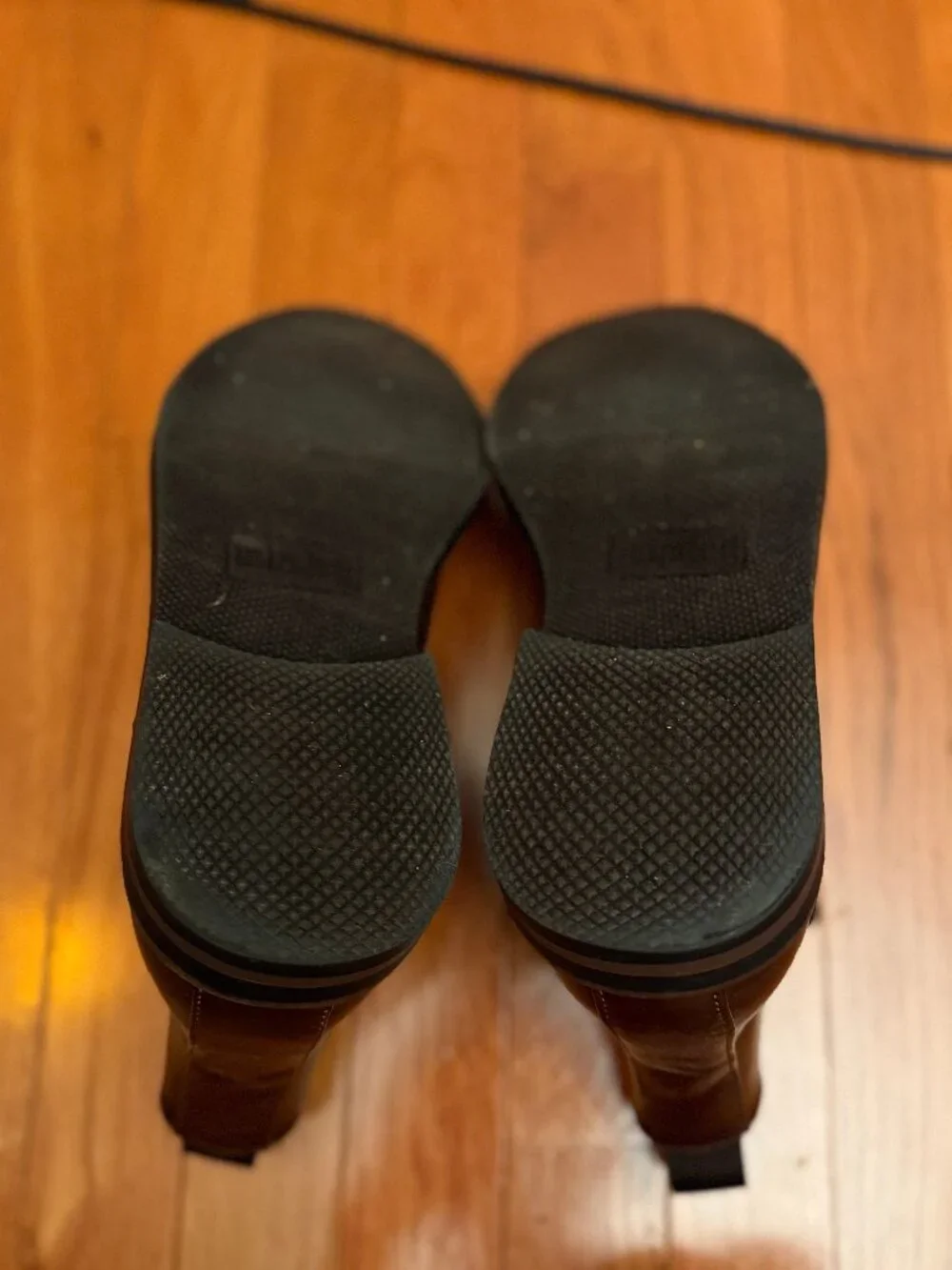 Kenneth Cole virtually unworn